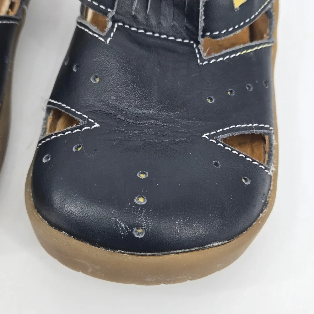 Livie & Luca Black Leather Closed Toe Fisherman Sandals Toddler Size 8 Retired